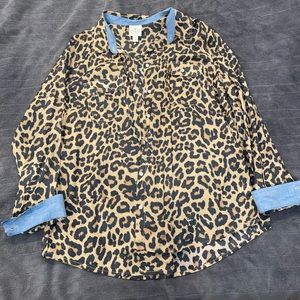 Cheetah print button up